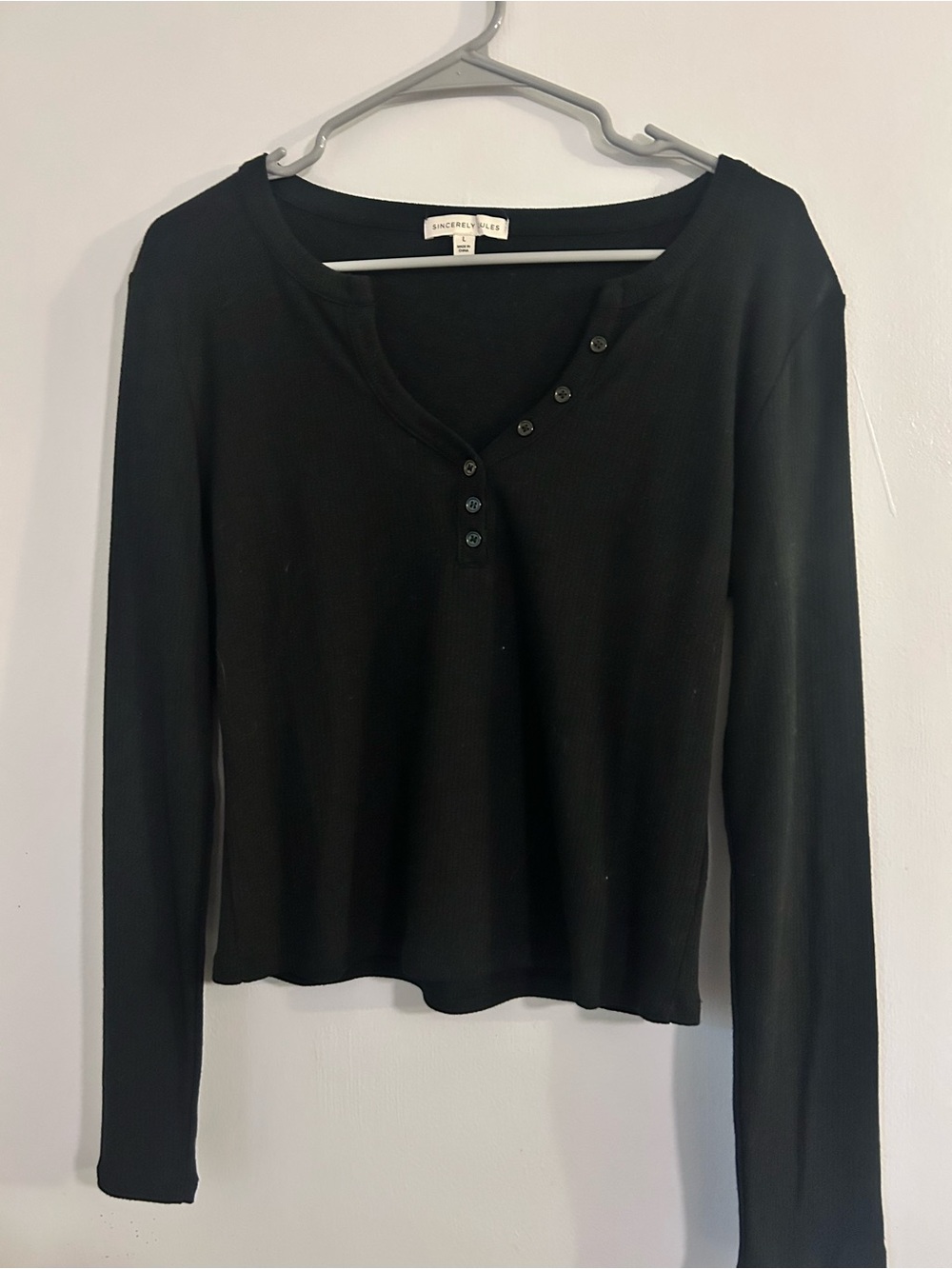 Sincerly Jules Black Ribbed Henley Long-Sleeve Top